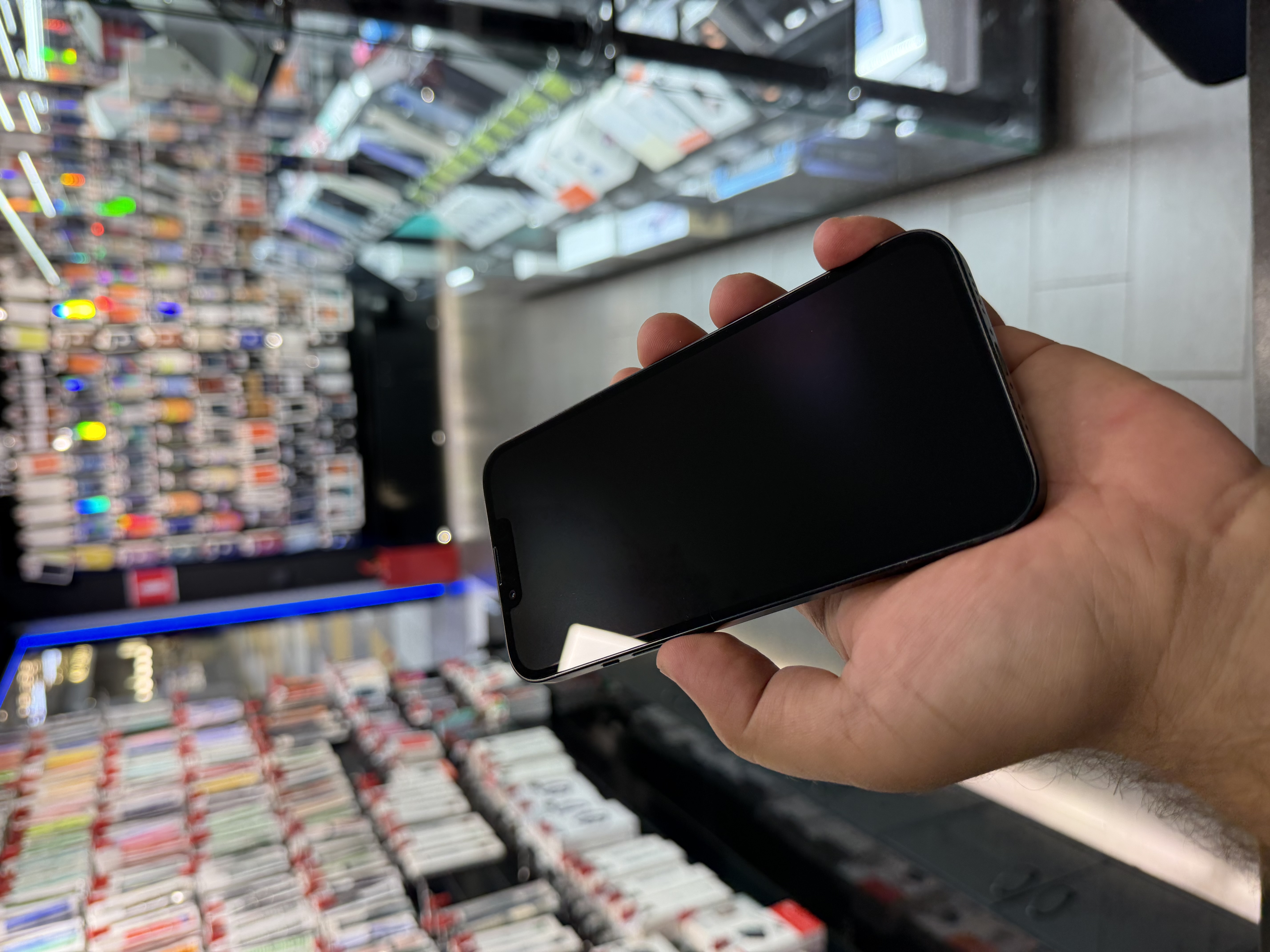 Б/У Смартфон Apple iPhone 13 128Gb Midnight