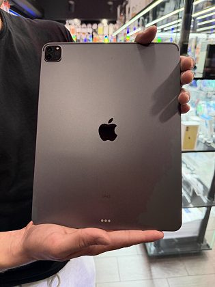 Apple iPad Pro 12.9 256Gb Space Gray (4-го поколения)